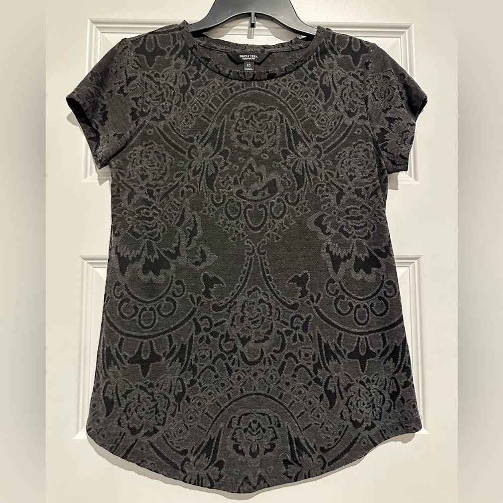 Simply Vera Vera Wang Black Floral Patterned Top